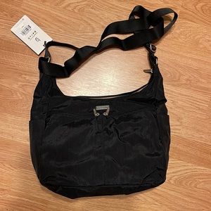 NWT Baggallini medium crossbody cargo bag